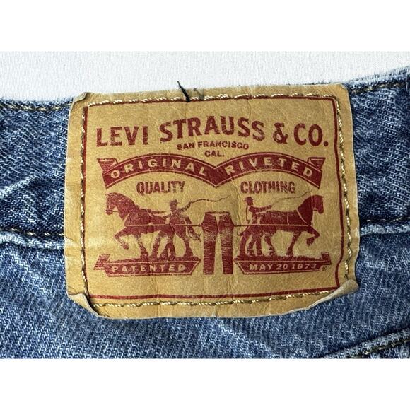 Levi's Women's High Waisted Straight Leg Blue Denim Jeans - Size 27x27 - Picture 5 of 8